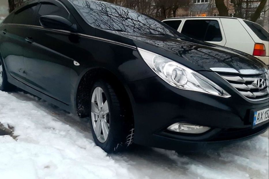 Продам Hyundai Sonata YF 2010 года в Харькове