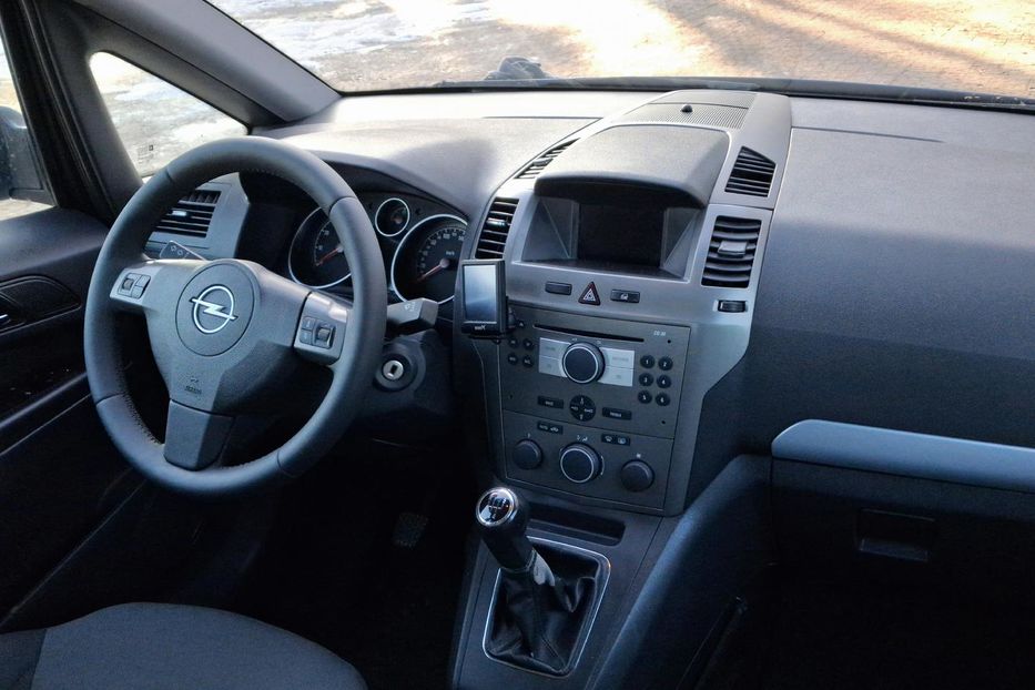 Продам Opel Zafira 1.8  mpi 2006 года в Львове