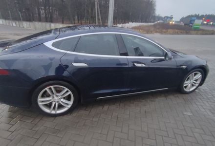 Продам Tesla Model S P85D 2015 года в Житомире
