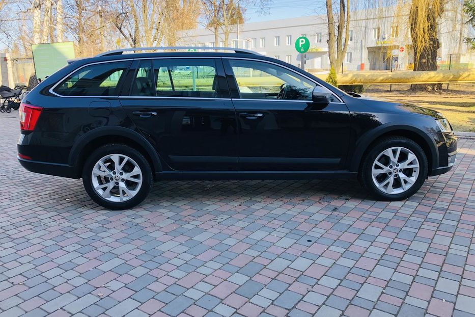 Продам Skoda Scout 2.0 TDI DSG (184 к.с.) 4х4 Ист 2015 года в Житомире