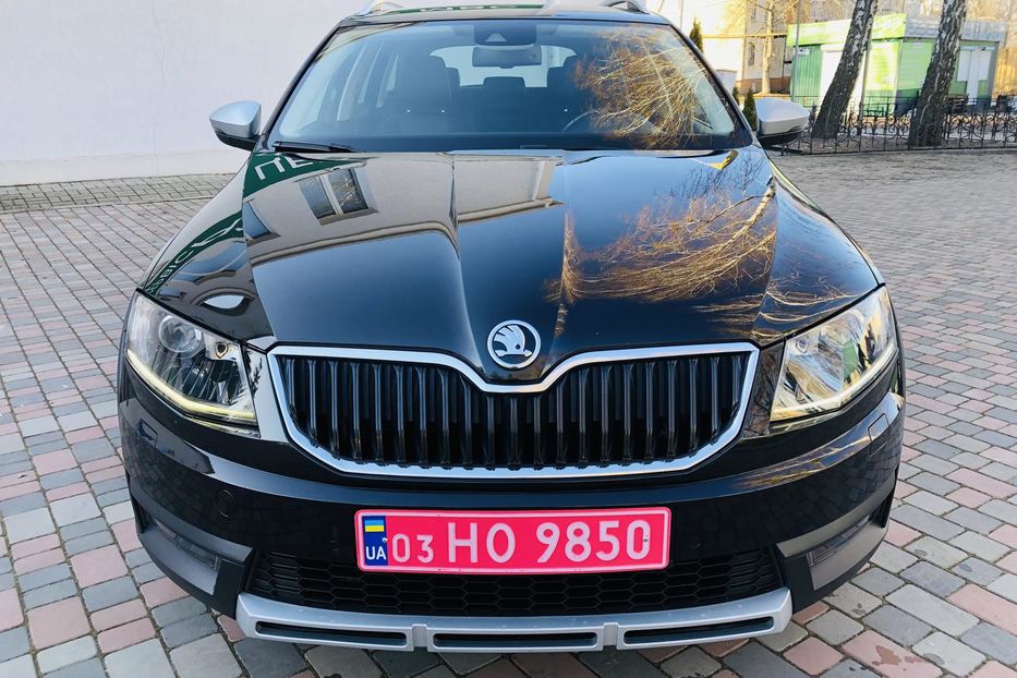 Продам Skoda Scout 2.0 TDI DSG (184 к.с.) 4х4 Ист 2015 года в Житомире