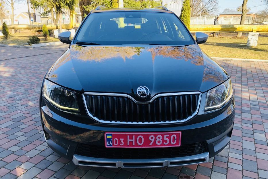 Продам Skoda Scout 2.0 TDI DSG (184 к.с.) 4х4 Ист 2015 года в Житомире