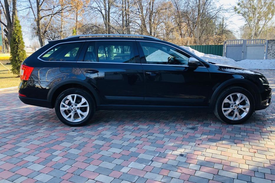 Продам Skoda Scout 2.0 TDI DSG (184 к.с.) 4х4 Ист 2015 года в Житомире