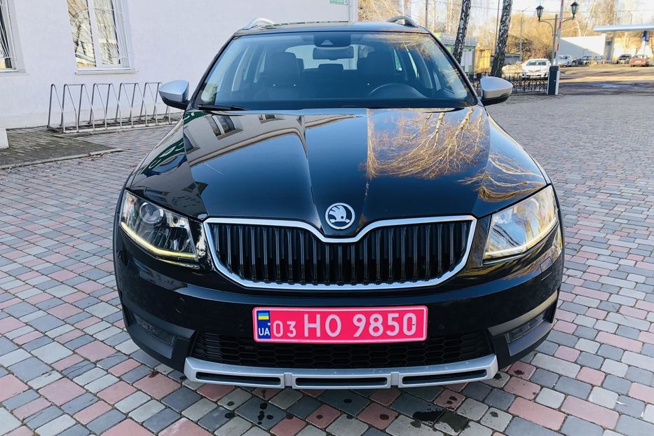 Продам Skoda Scout 2.0 TDI DSG (184 к.с.) 4х4 Ист 2015 года в Житомире