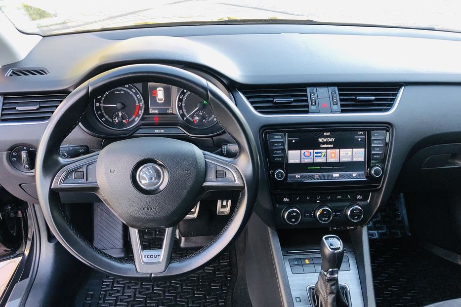 Продам Skoda Scout 2.0 TDI DSG (184 к.с.) 4х4 Ист 2015 года в Житомире