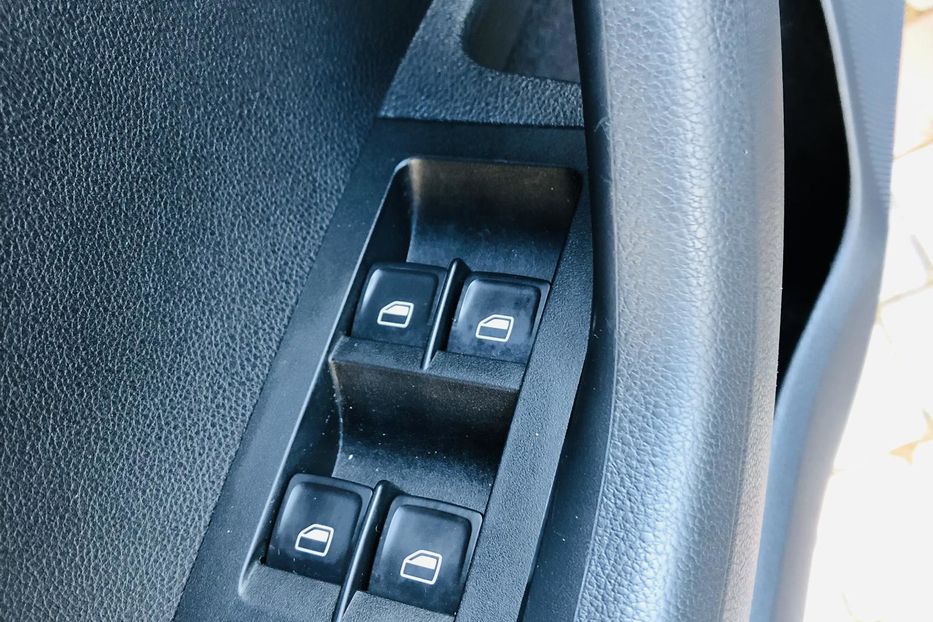 Продам Skoda Scout 2.0 TDI DSG (184 к.с.) 4х4 Ист 2015 года в Житомире