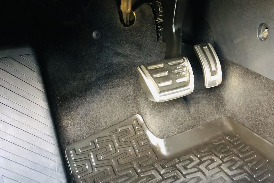 Продам Skoda Scout 2.0 TDI DSG (184 к.с.) 4х4 Ист 2015 года в Житомире