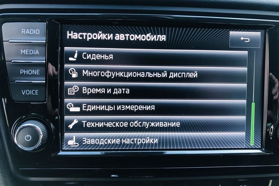 Продам Skoda Scout 2.0 TDI DSG (184 к.с.) 4х4 Ист 2015 года в Житомире