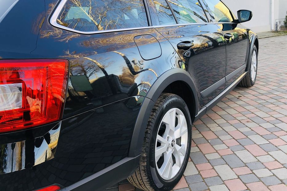 Продам Skoda Scout 2.0 TDI DSG (184 к.с.) 4х4 Ист 2015 года в Житомире