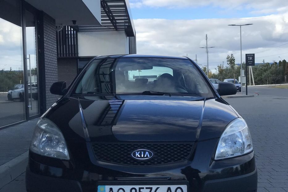 Продам Kia Rio 2 2008 года в Ужгороде
