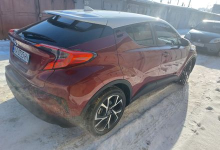 Продам Toyota C-HR Автомат 2018 года в Киеве