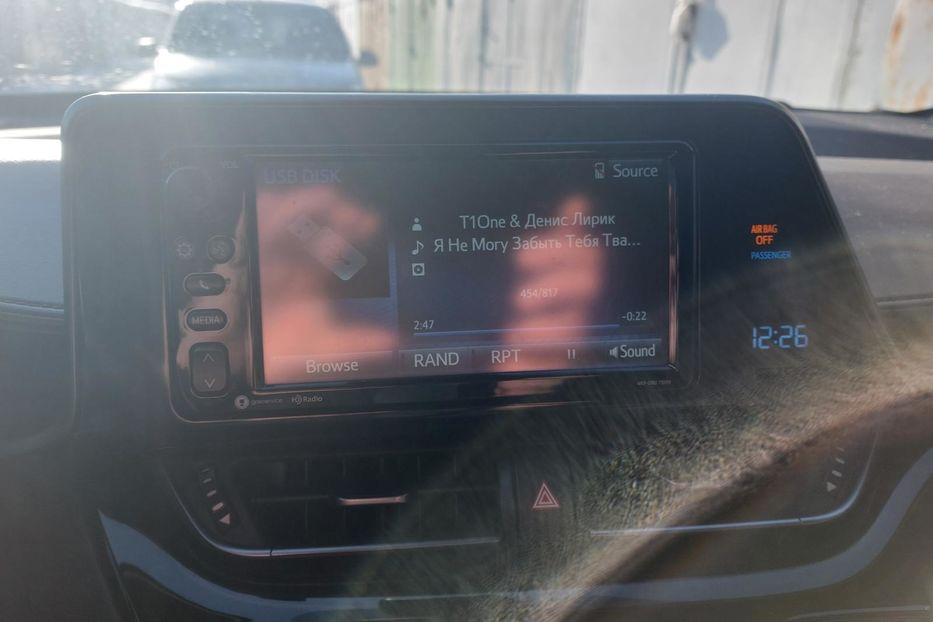 Продам Toyota C-HR Автомат 2018 года в Киеве