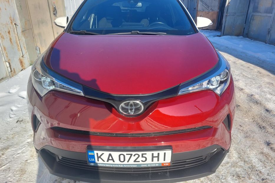 Продам Toyota C-HR Автомат 2018 года в Киеве