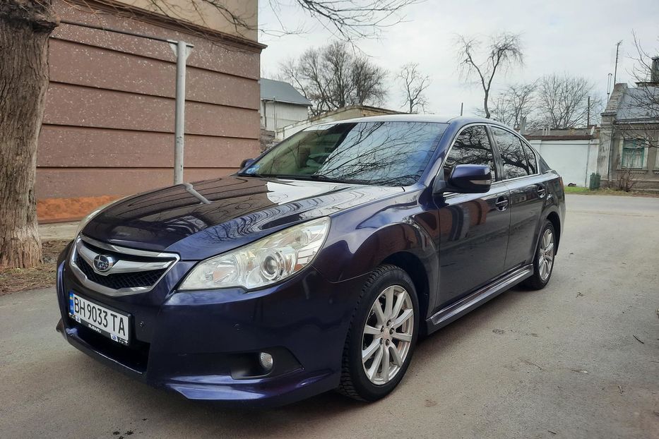 Продам Subaru Legacy газ/бензин 2010 года в Одессе