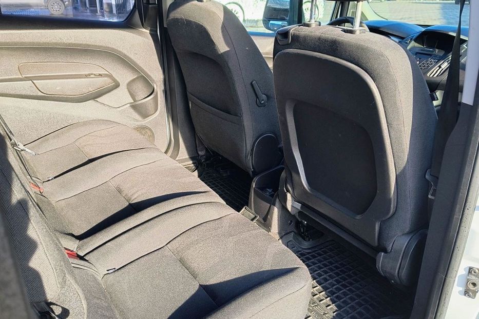 Продам Ford Tourneo Connect пасс. 2013 года в Полтаве