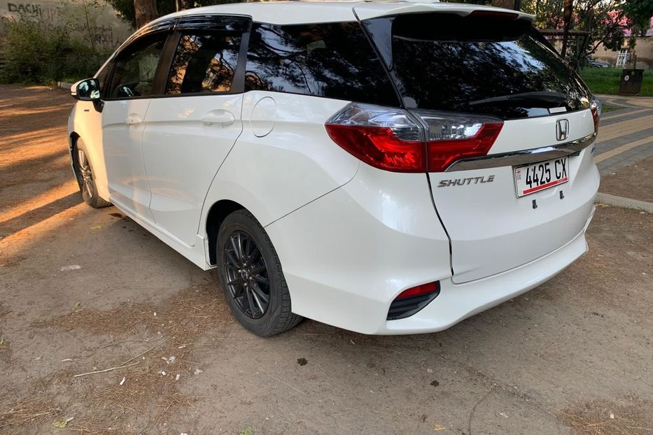 Продам Honda Shuttle 2016 года в Киеве