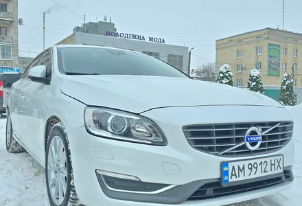 Продам Volvo S60 2015 года в Житомире