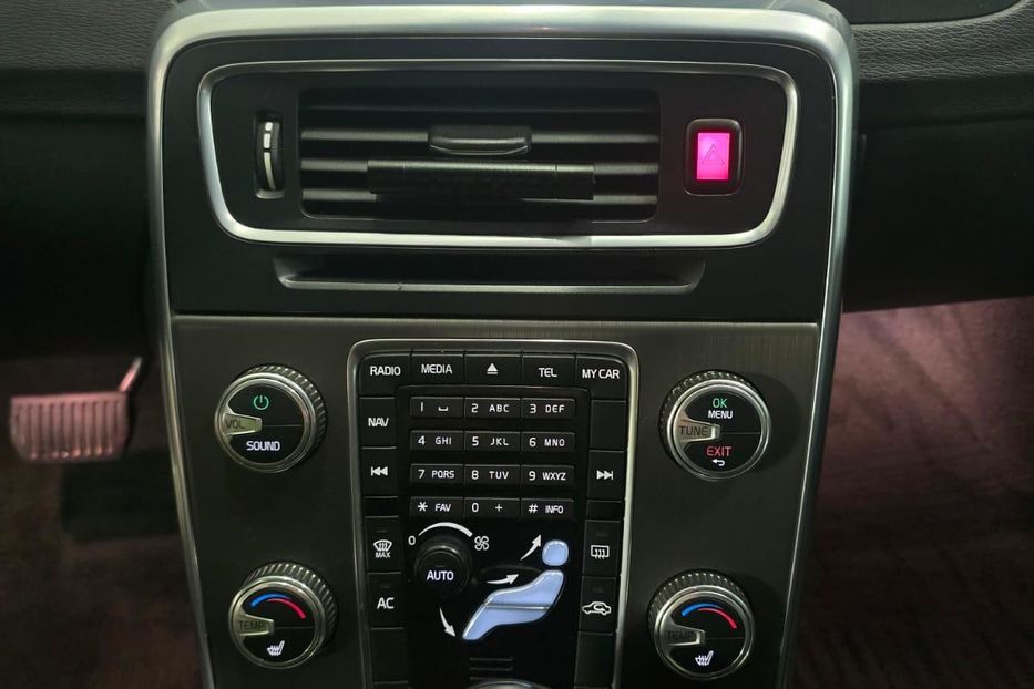 Продам Volvo S60 2015 года в Житомире