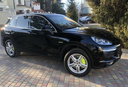 Продам Porsche Cayenne Plug-in Hybrid.Расход 5,6. 2015 года в Одессе