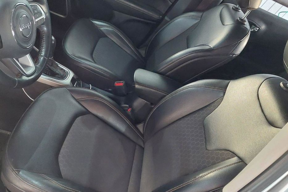 Продам Jeep Compass Latitude+ 2019 года в Харькове