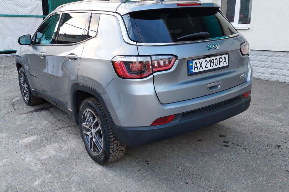 Продам Jeep Compass Latitude+ 2019 года в Харькове