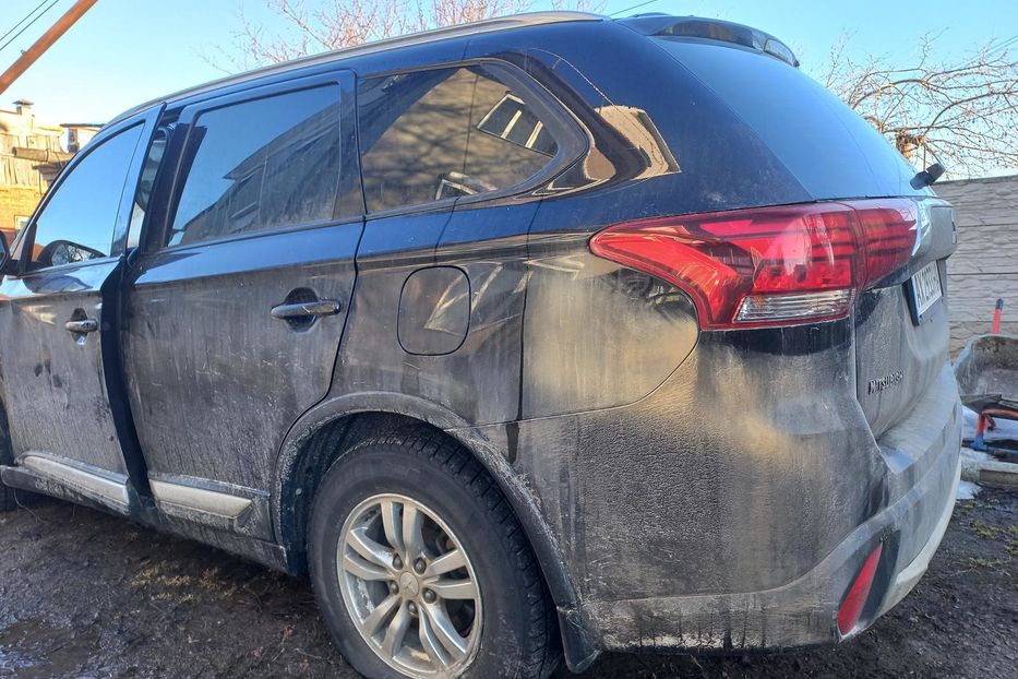 Продам Mitsubishi Outlander 2017 года в Харькове