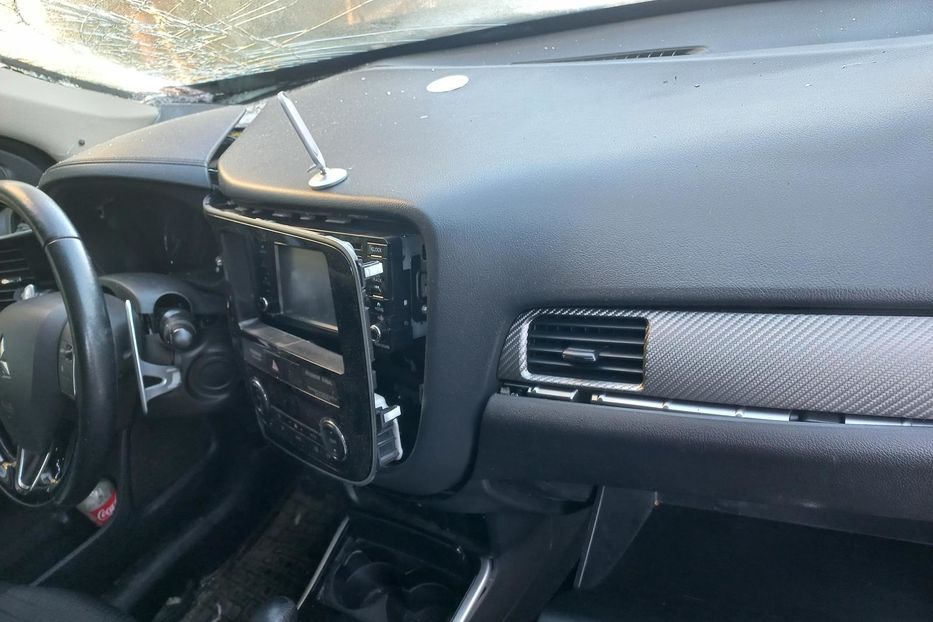 Продам Mitsubishi Outlander 2017 года в Харькове