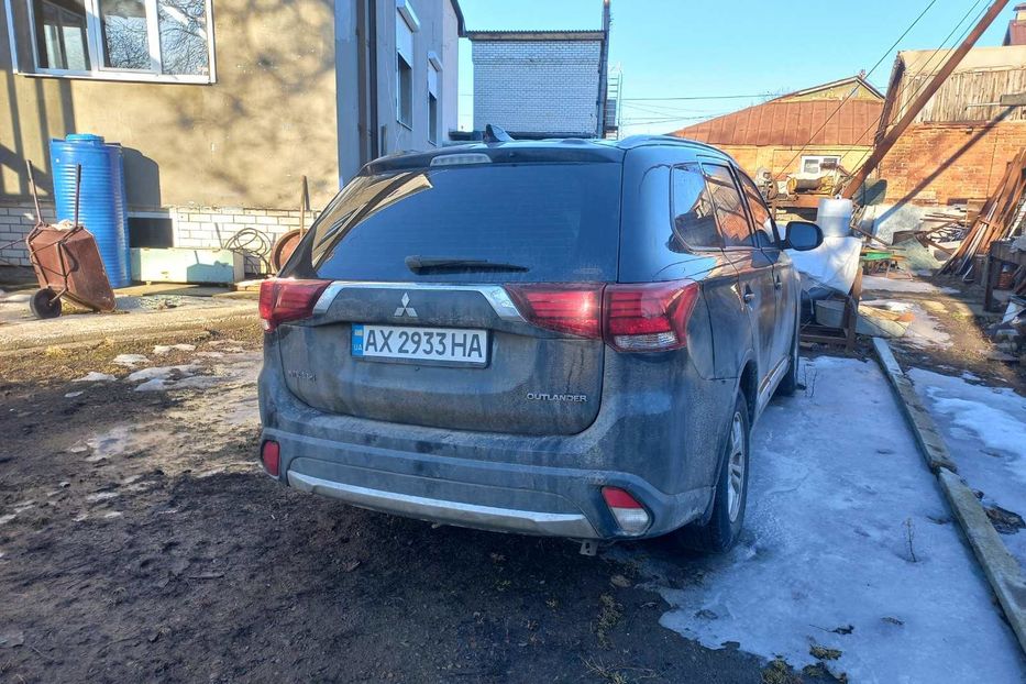 Продам Mitsubishi Outlander 2017 года в Харькове