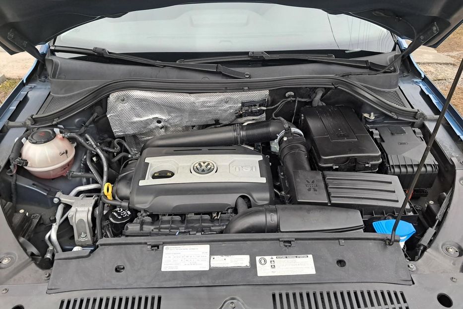 Продам Volkswagen Tiguan 2,0 ТСІ 2017 года в Черкассах