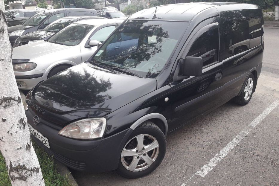 Продам Opel Combo пасс. 2006 года в Одессе