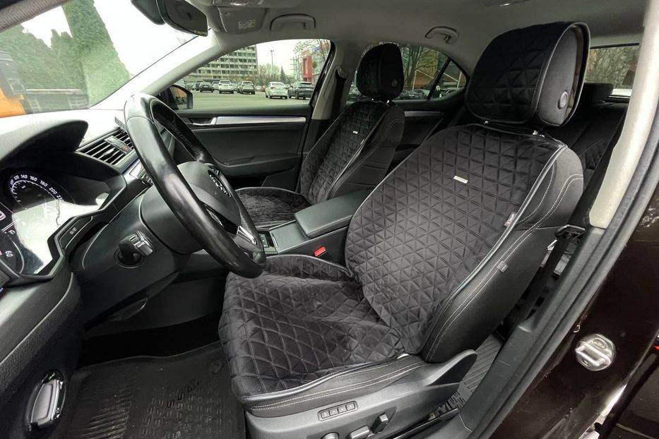 Продам Skoda Superb 2017 года в Киеве