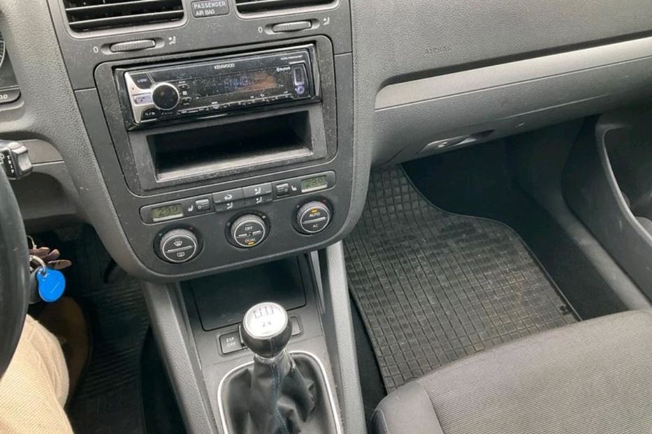 Продам Volkswagen Golf V 1.6 mpi ГБО 2007 р в  2007 года в Львове