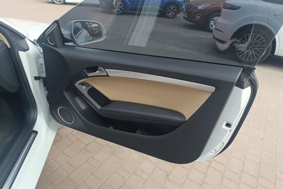 Продам Audi A5 Купе 2012 года в Одессе