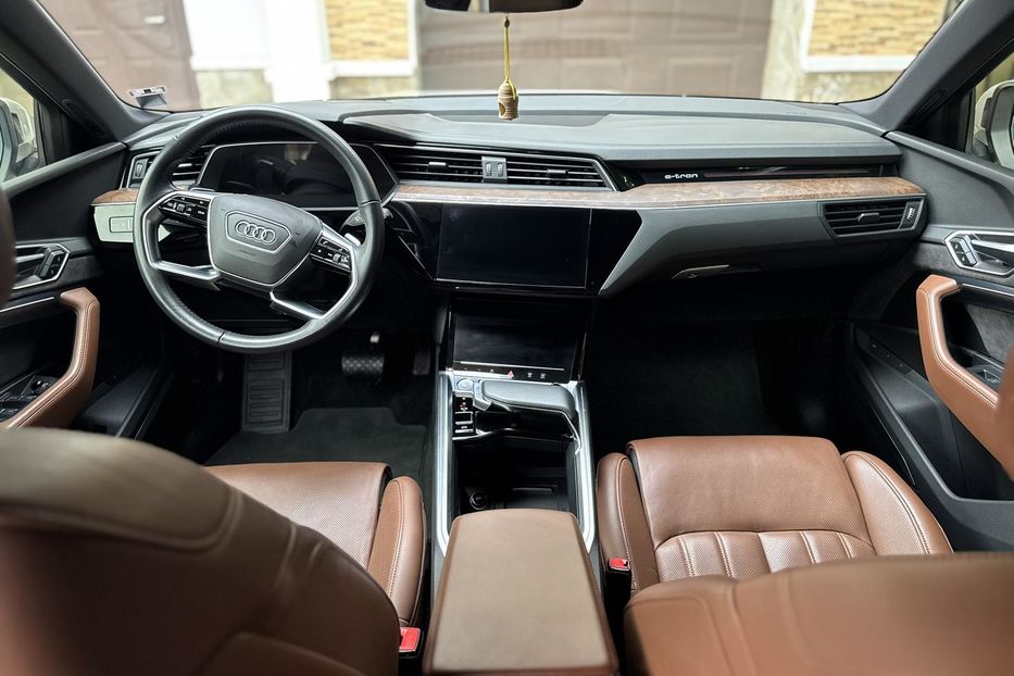 Продам Audi E-Tron 2019 года в Одессе