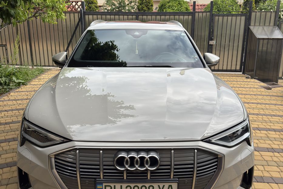 Продам Audi E-Tron 2019 года в Одессе
