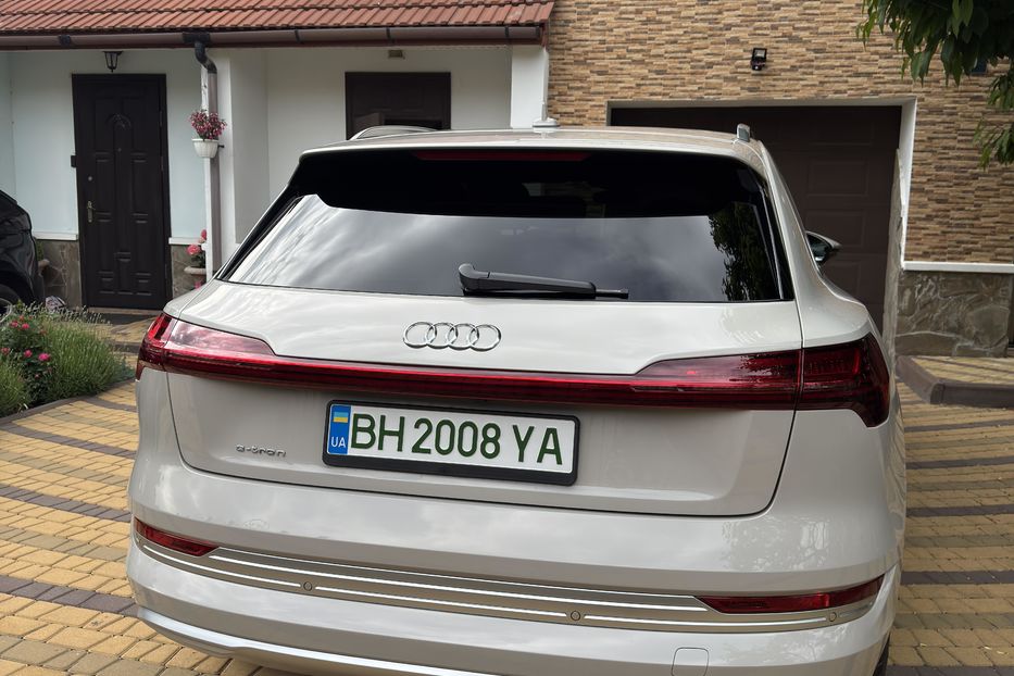 Продам Audi E-Tron 2019 года в Одессе
