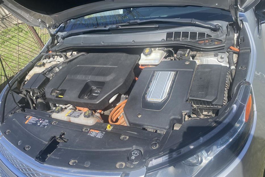 Продам Chevrolet Volt 2014 года в г. Ромны, Сумская область
