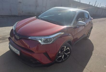 Продам Toyota C-HR Автомат 2018 года в Киеве