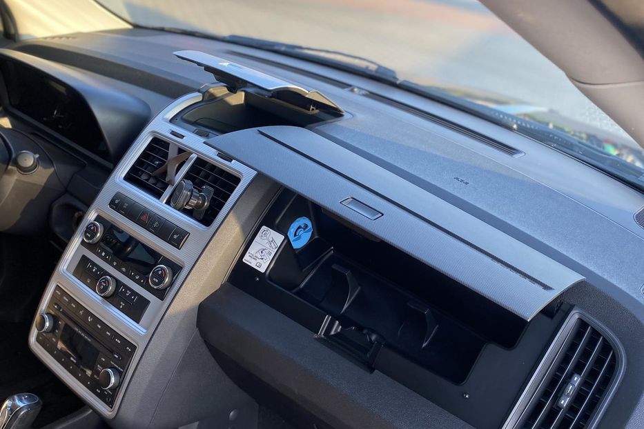 Продам Dodge Journey 2.0 CRD 2009 года в Виннице