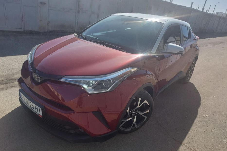 Продам Toyota C-HR Автомат 2018 года в Киеве
