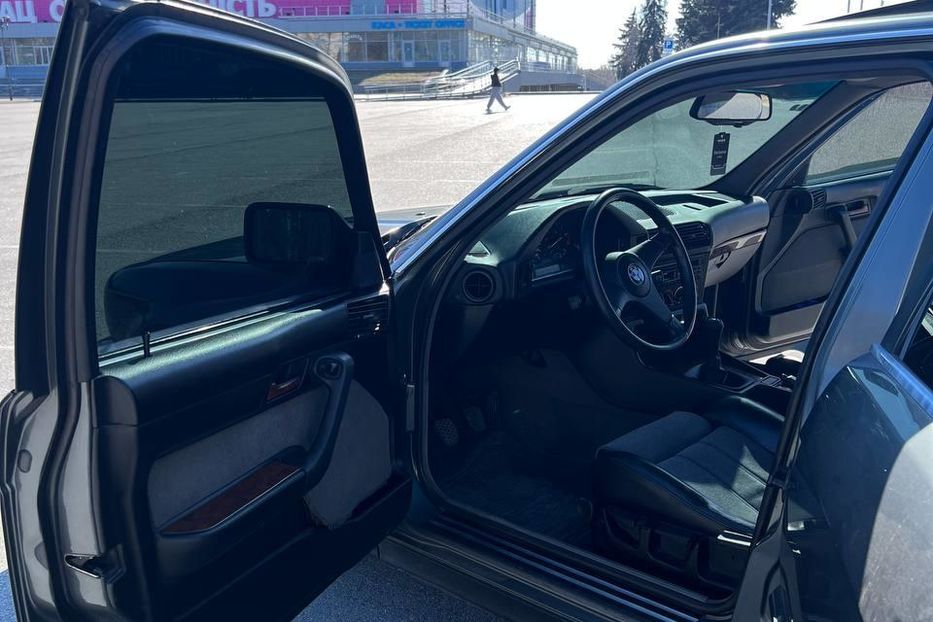 Продам BMW 525 525i 1992 года в Запорожье