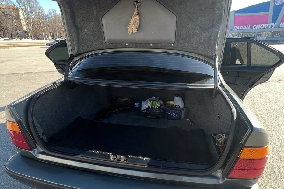 Продам BMW 525 525i 1992 года в Запорожье