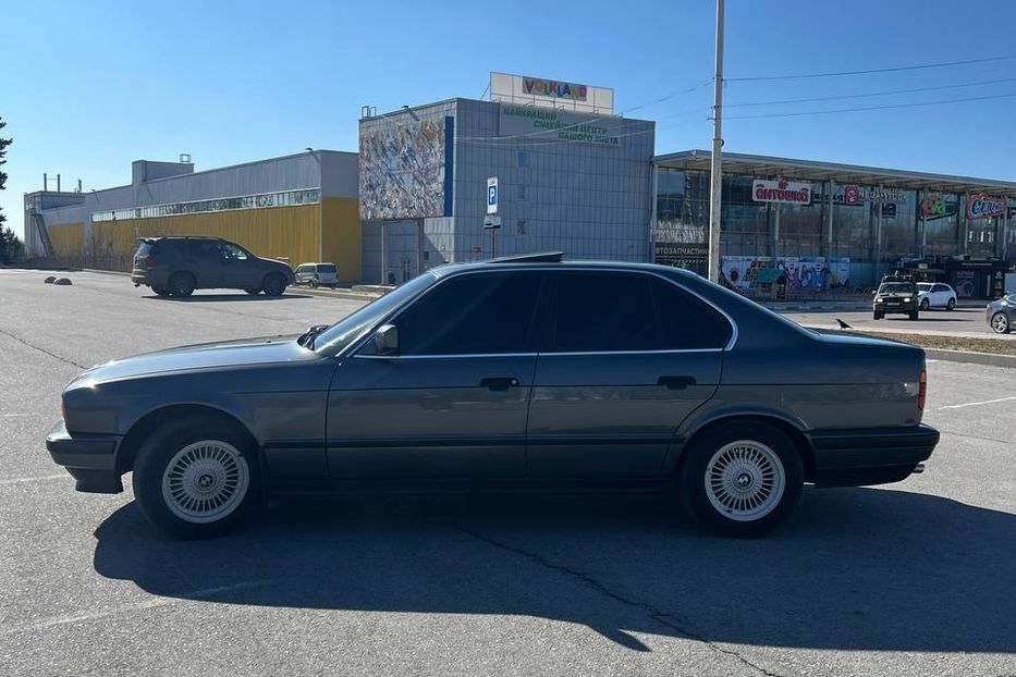 Продам BMW 525 525i 1992 года в Запорожье