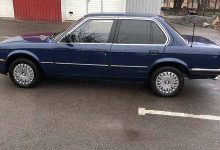 Продам BMW 318 1987 года в г. Кривой Рог, Днепропетровская область