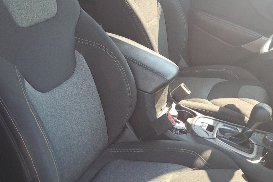 Продам Jeep Cherokee 1C4PJMAB5HW622167 2017 года в Киеве