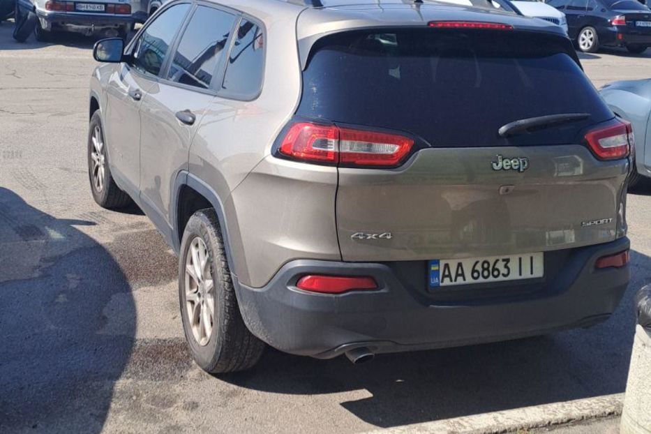 Продам Jeep Cherokee 1C4PJMAB5HW622167 2017 года в Киеве