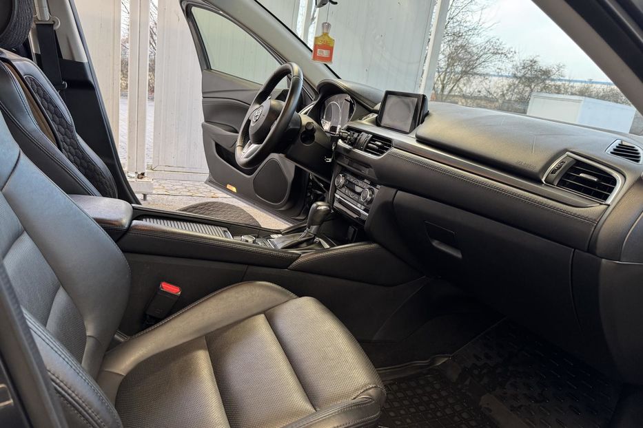 Продам Mazda 6 2015 года в Харькове