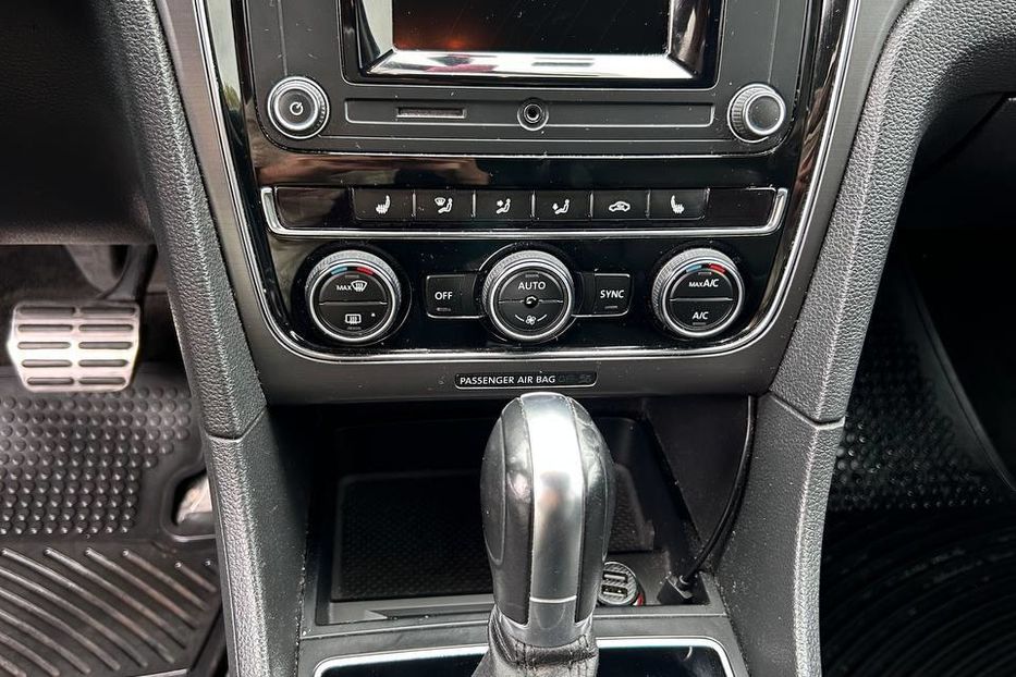 Продам Volkswagen Passat B8 2016 года в Одессе