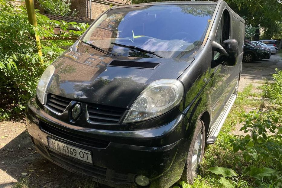Продам Renault Trafic пасс. 2010 года в Киеве