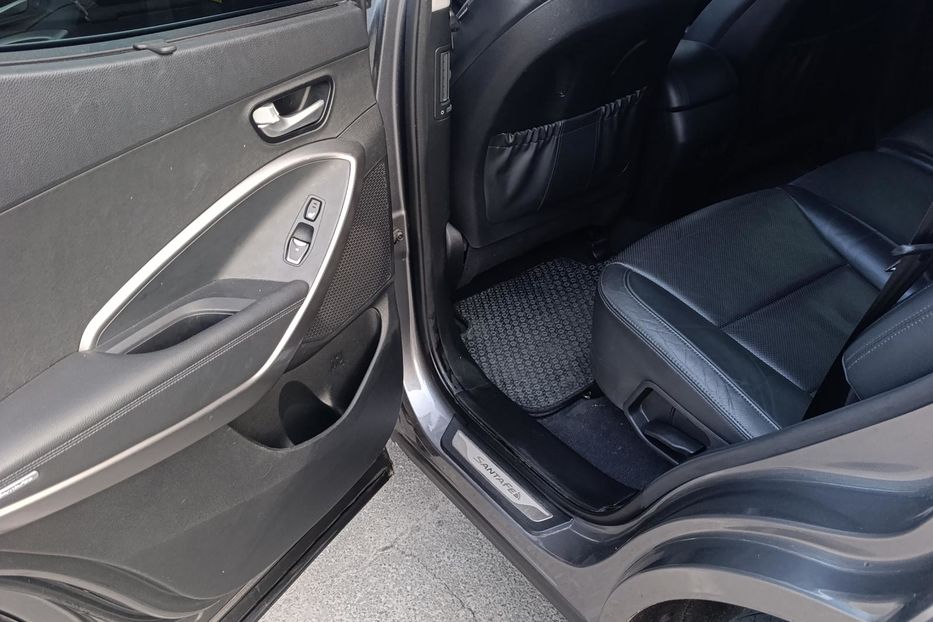 Продам Hyundai Santa FE 2015 года в г. Бровары, Киевская область